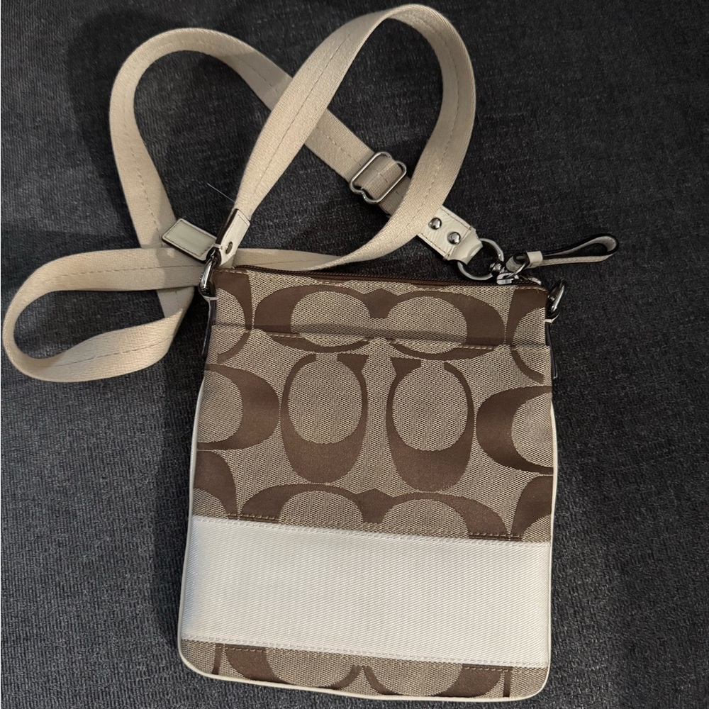 Coach vintage y2k crossbody purse